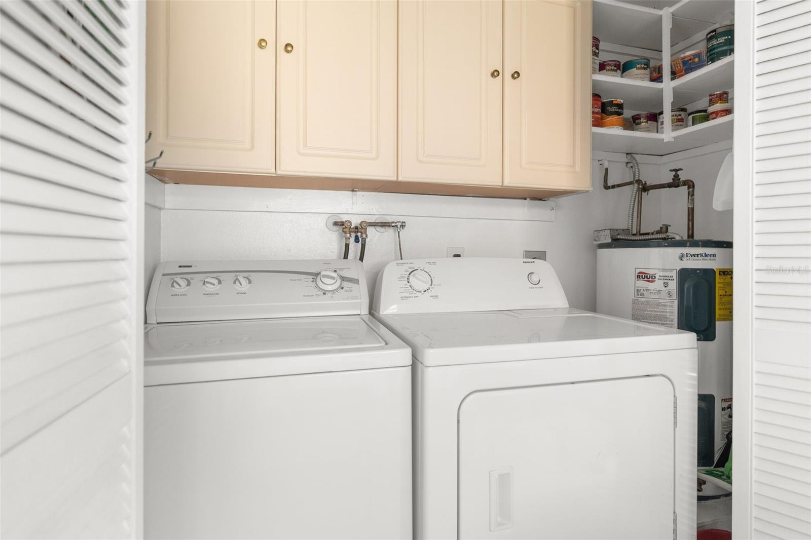 Image 16 of 27 For 4022 Lighthouse Way