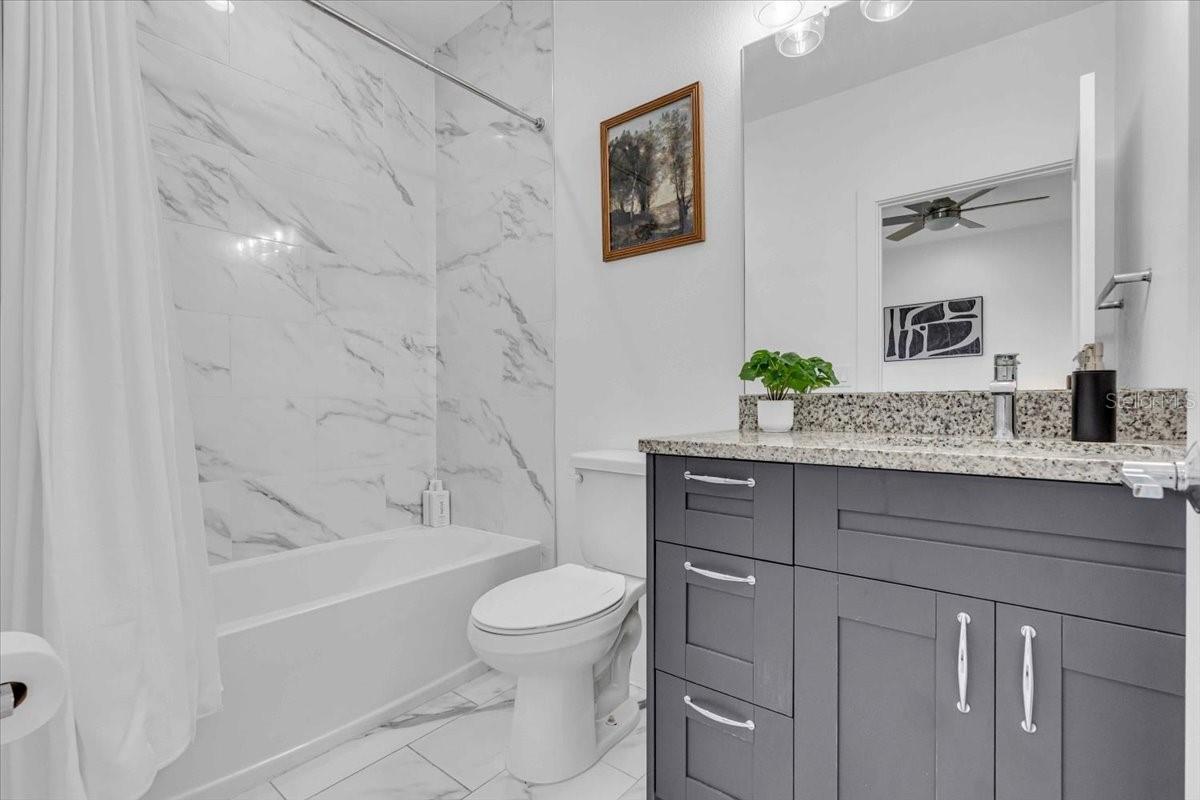 Image 21 of 31 For 2608 18th Street 1