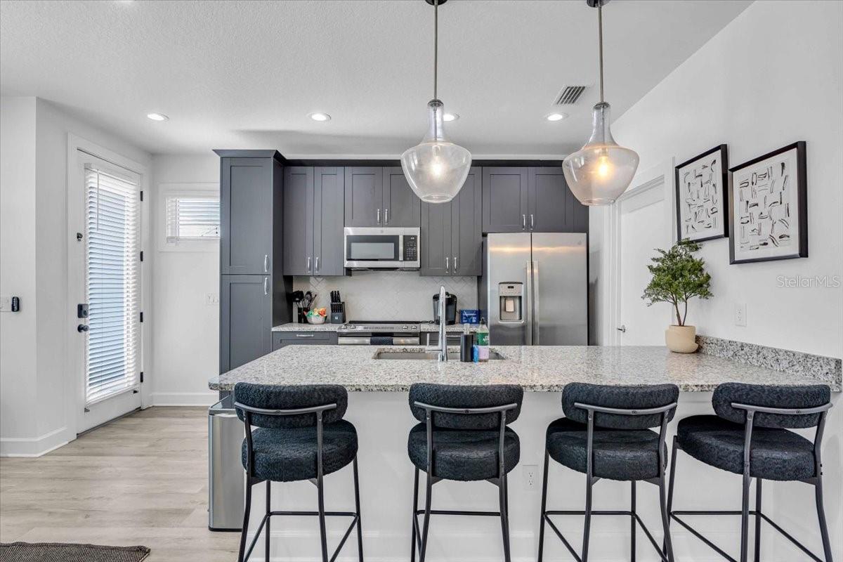 Image 9 of 28 For 2608 18th Street 2