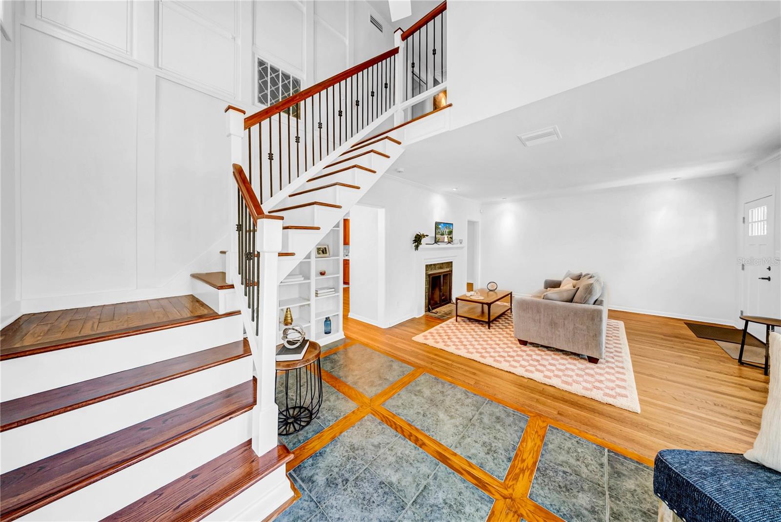 Image 22 of 64 For 150 23rd Avenue N