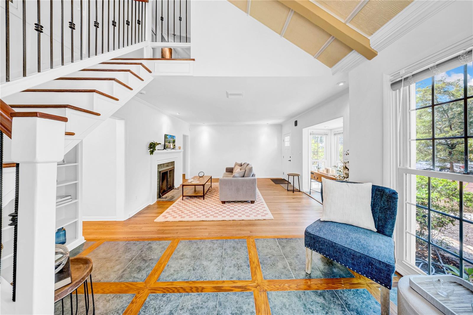 Image 3 of 64 For 150 23rd Avenue N