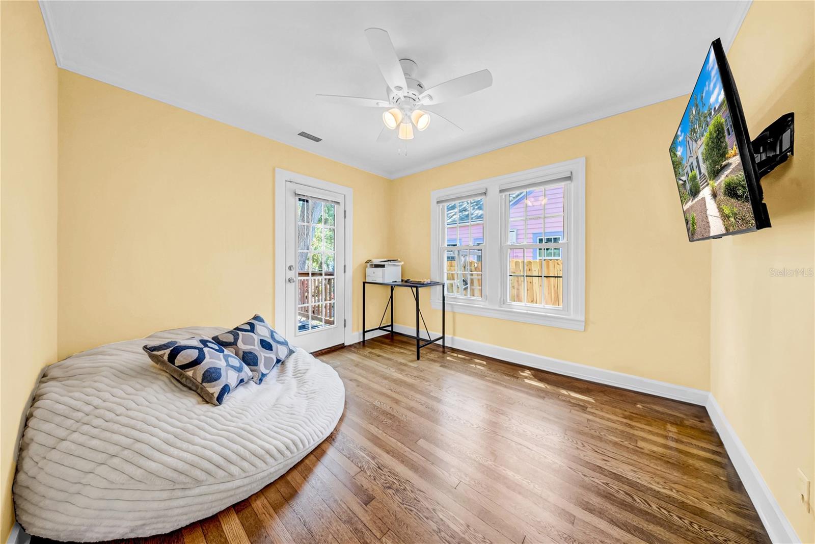 Image 38 of 64 For 150 23rd Avenue N