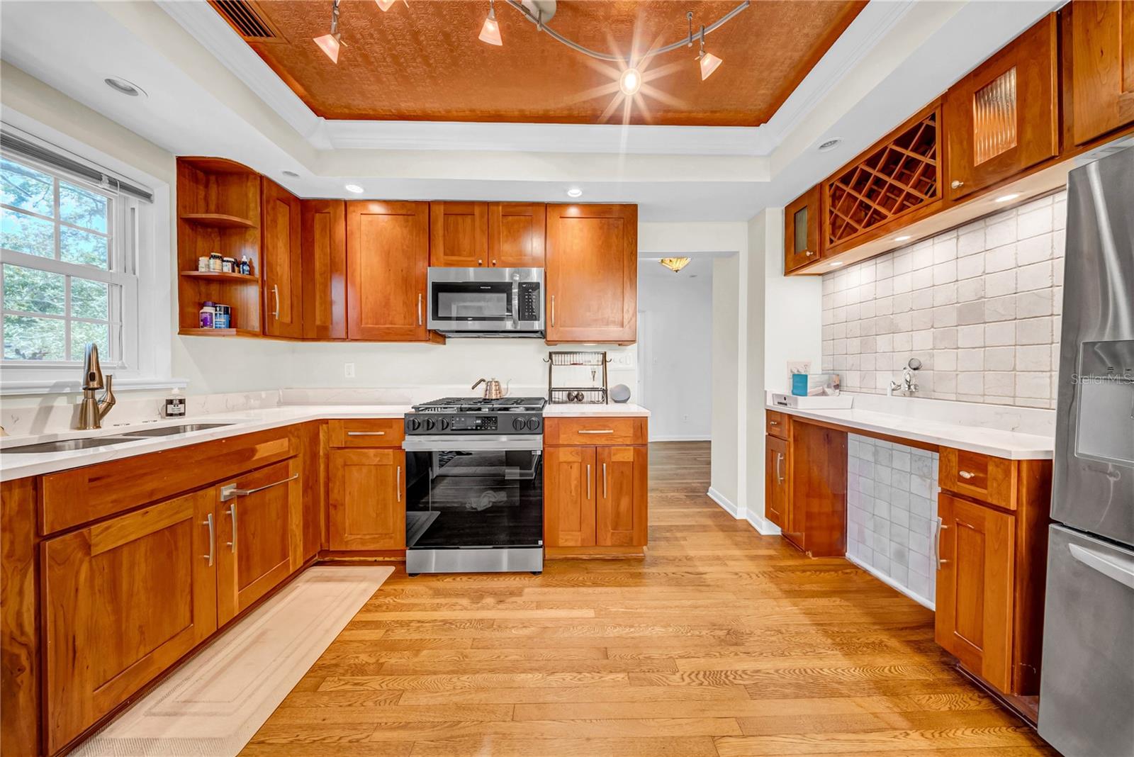 Image 4 of 64 For 150 23rd Avenue N