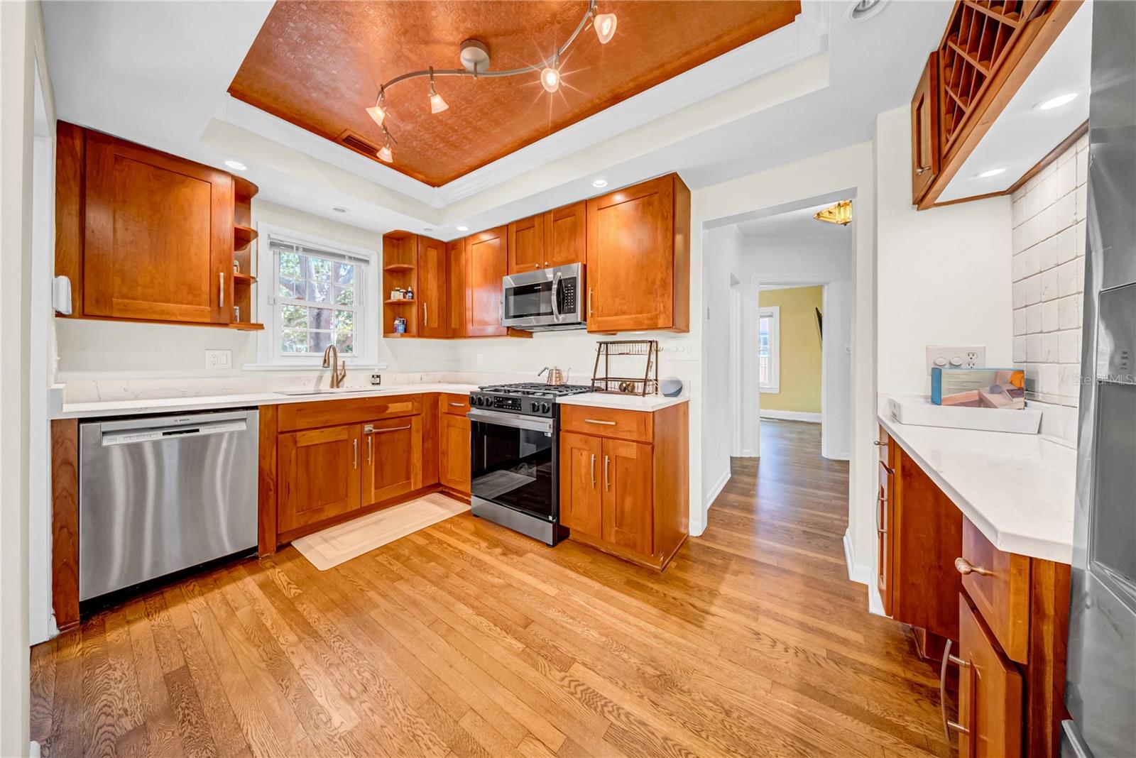 Image 5 of 64 For 150 23rd Avenue N