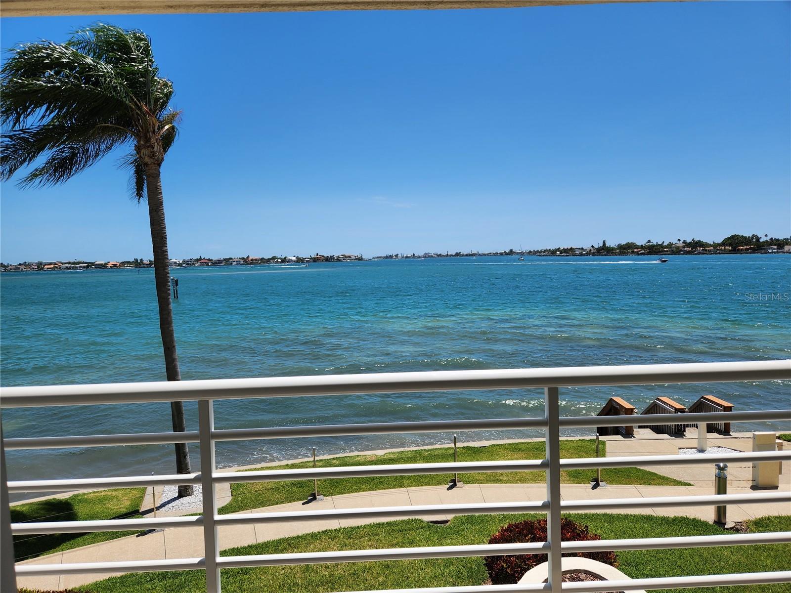 Details for 6105 Bahia Del Mar Circle 283, ST PETERSBURG, FL 33715