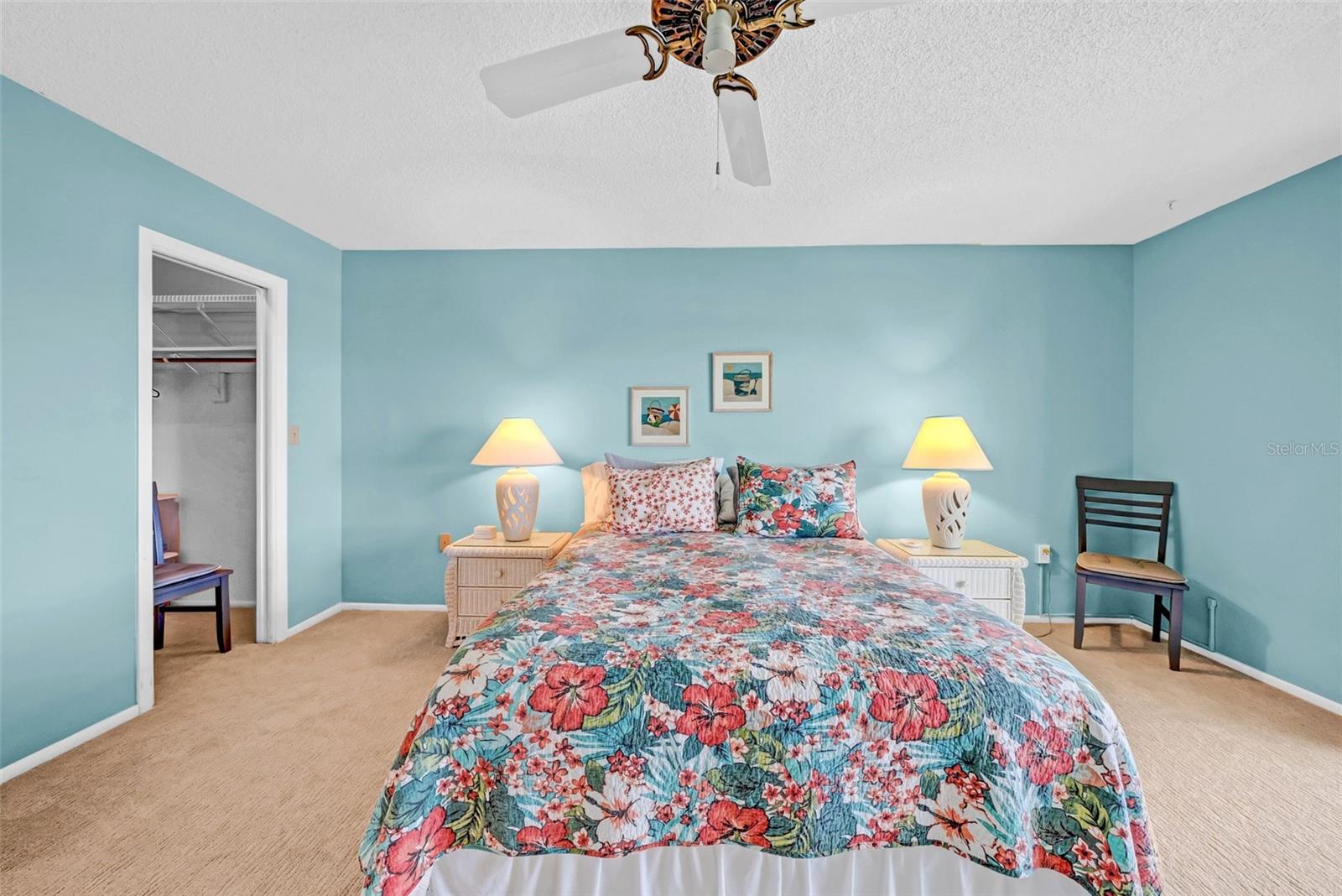 Image 17 of 49 For 4725 Cove Circle 302