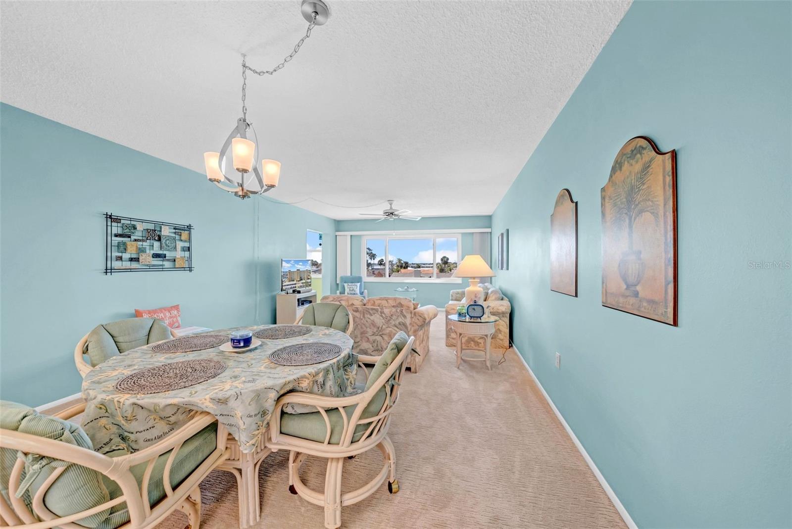 Image 4 of 49 For 4725 Cove Circle 302