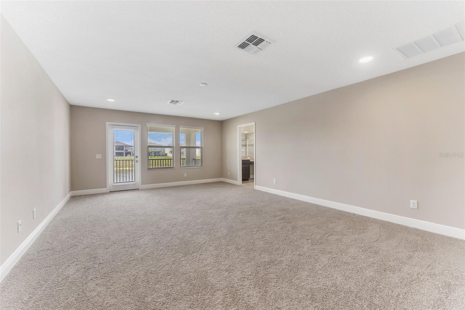 Image 19 of 60 For 32242 Sapna Chime Drive