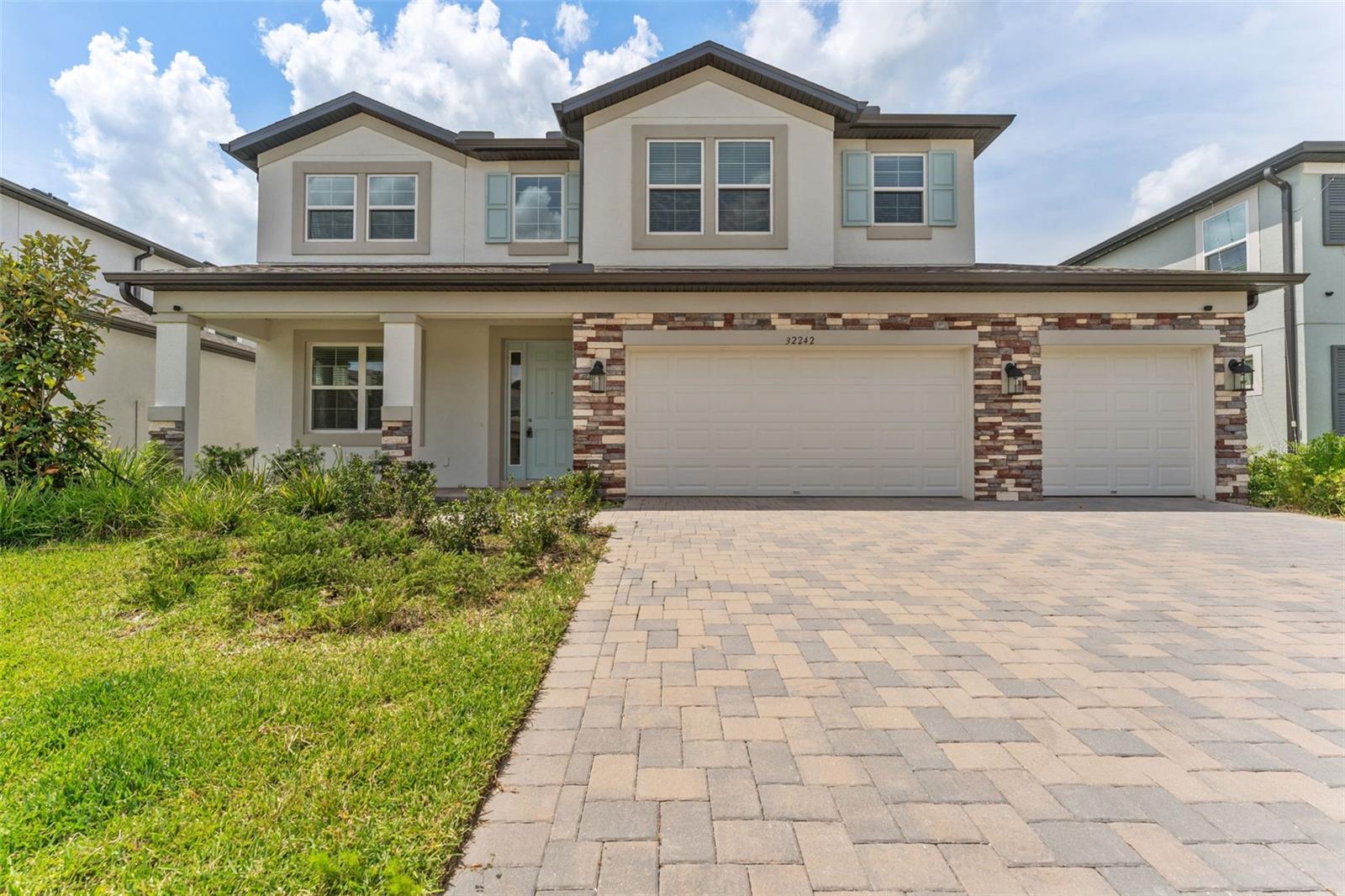 Image 3 of 60 For 32242 Sapna Chime Drive
