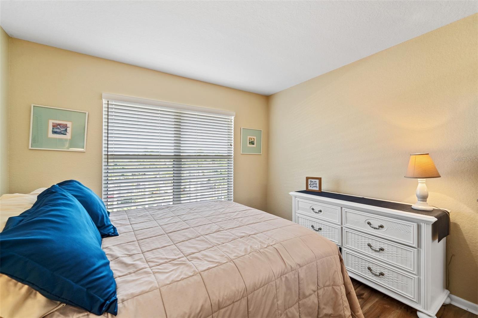 Image 21 of 27 For 6021 Bahia Del Mar Circle 534