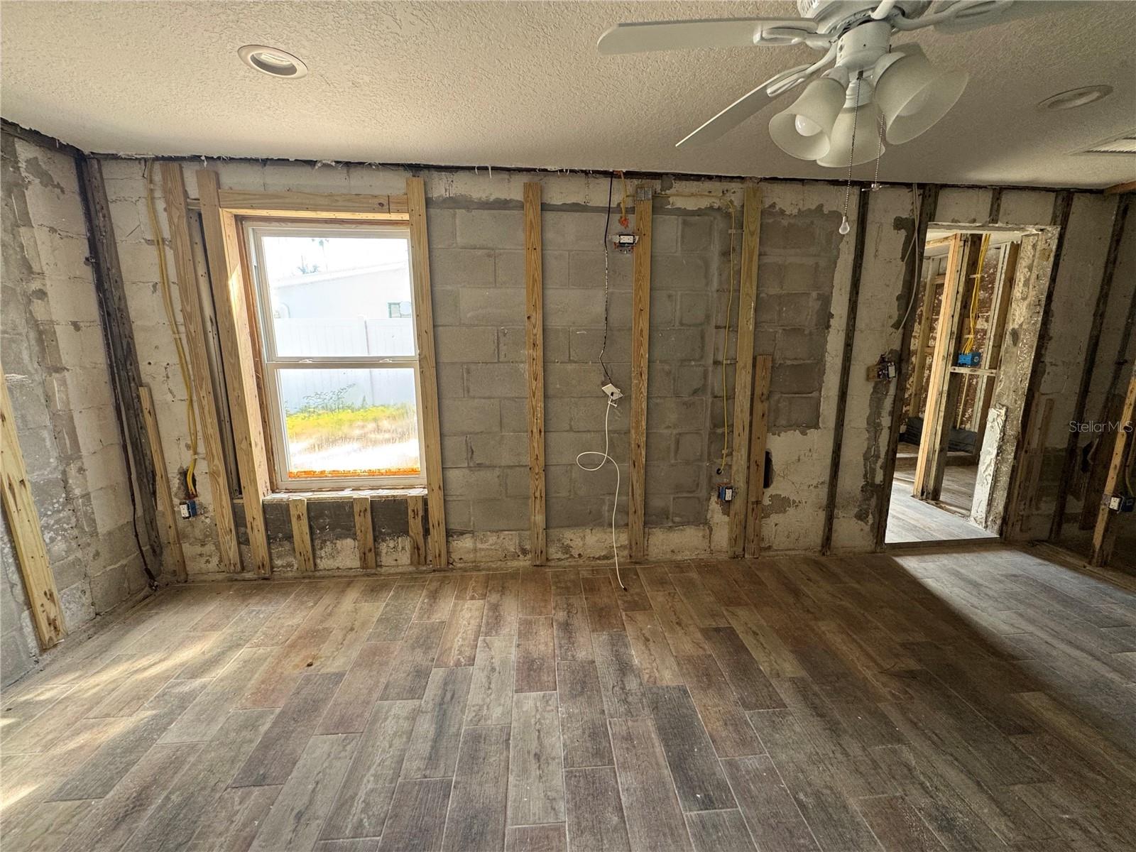 Image 5 of 14 For 204 162nd Avenue