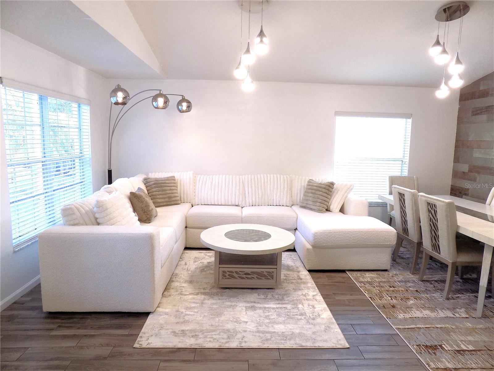 Image 5 of 21 For 25417 Lexington Oaks Boulevard