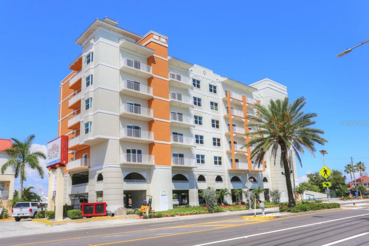 Details for 13101 Gulf Boulevard 1702, ST PETERSBURG, FL 33708