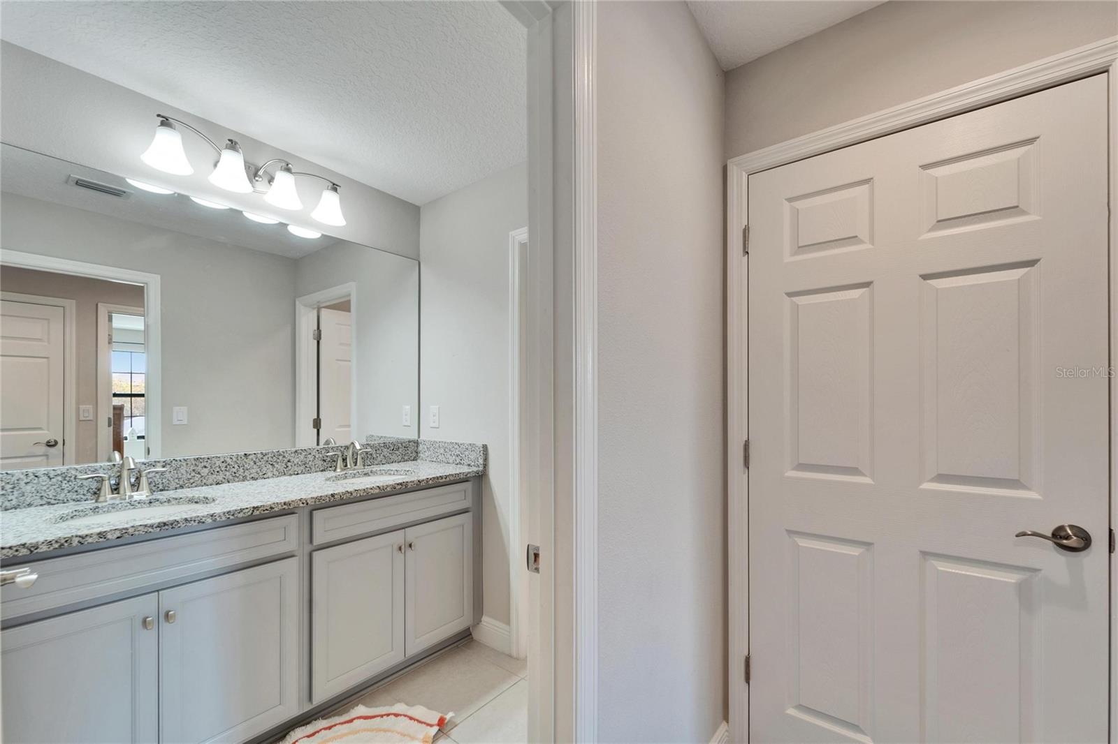 Image 50 of 96 For 13042 Pennybrook Drive