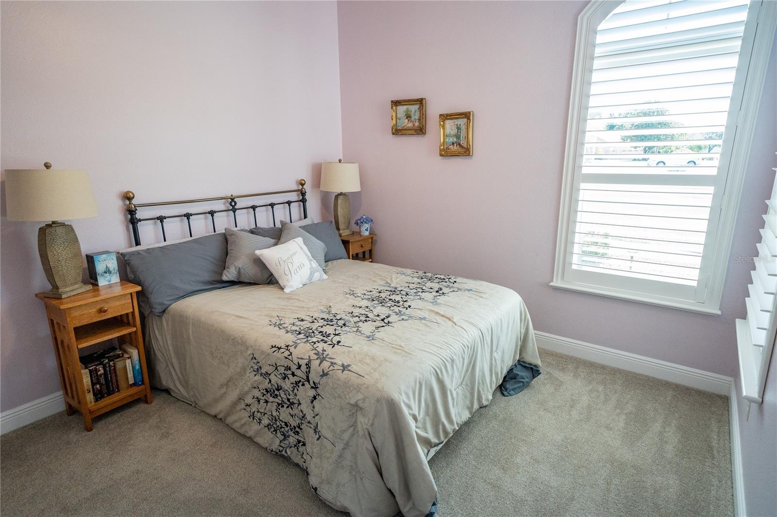 Image 28 of 72 For 490 Silver Moss Lane