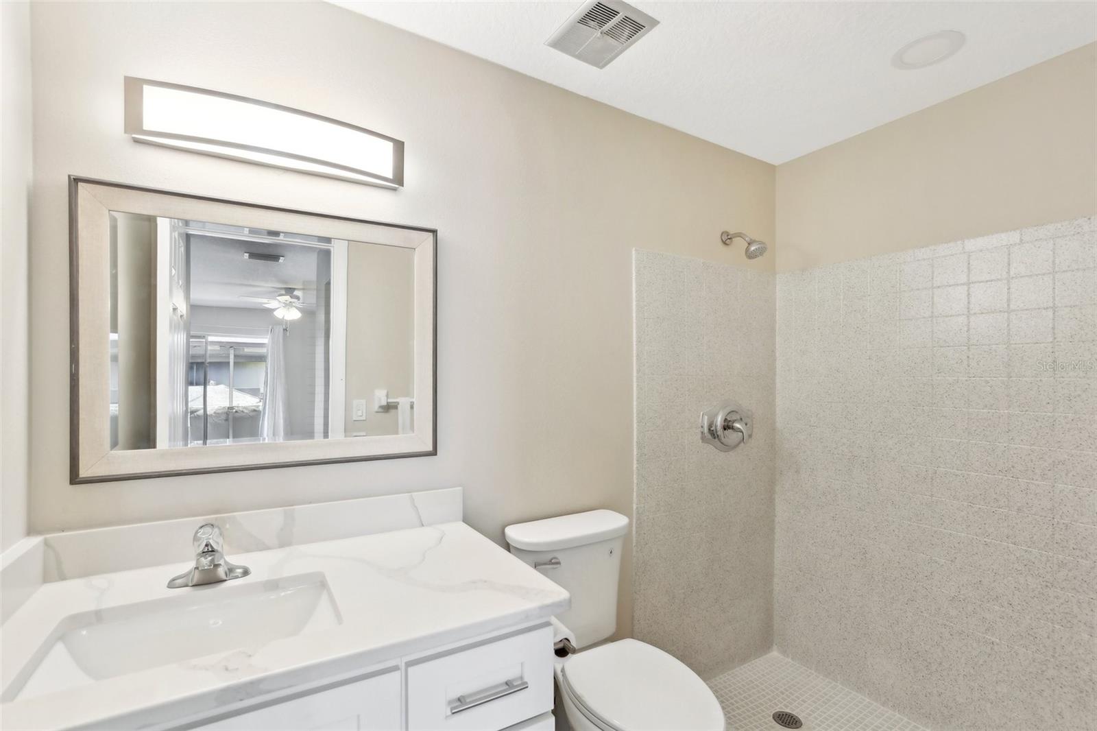 Image 17 of 33 For 1203 16th Circle Se