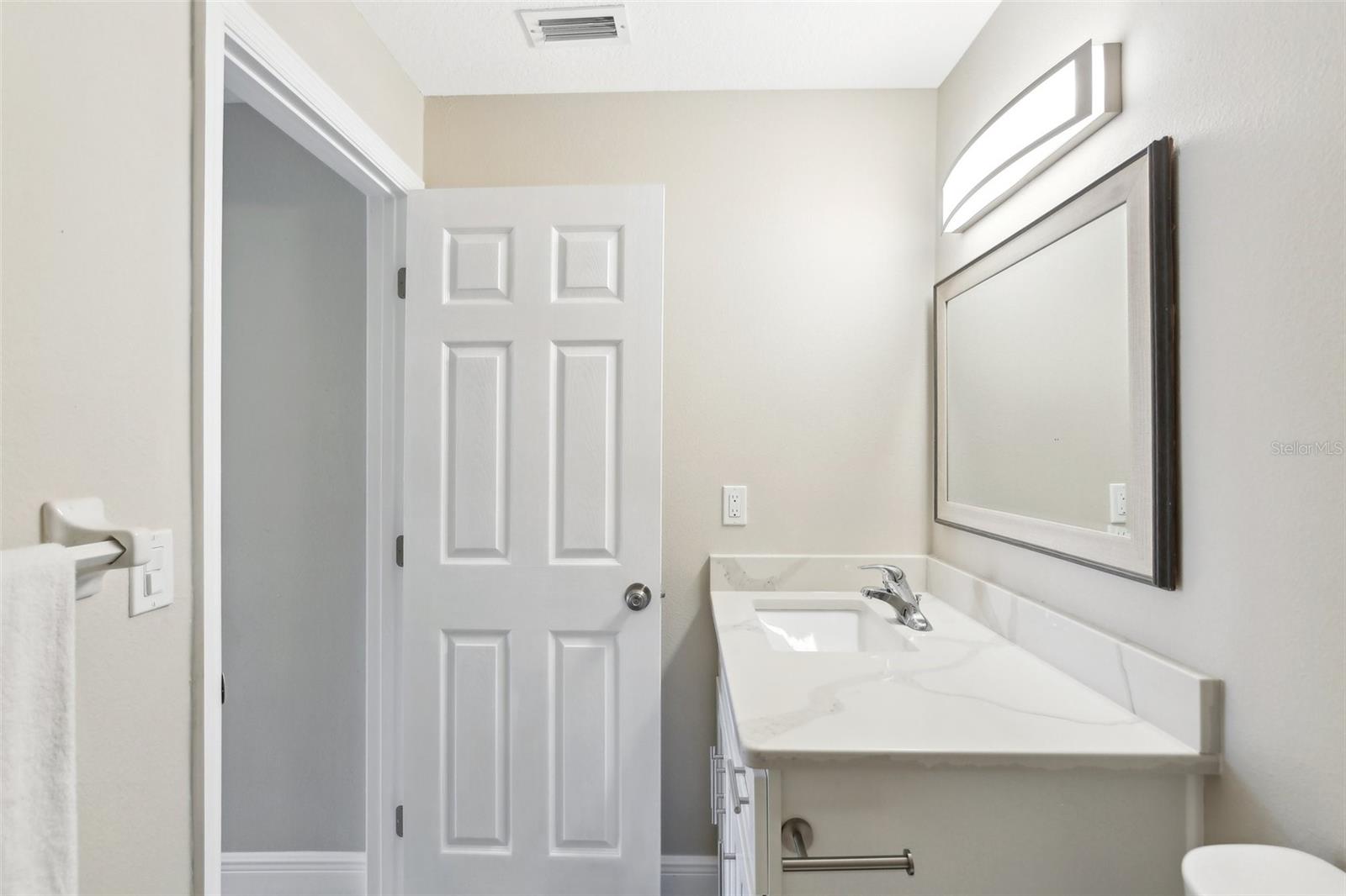 Image 22 of 33 For 1203 16th Circle Se