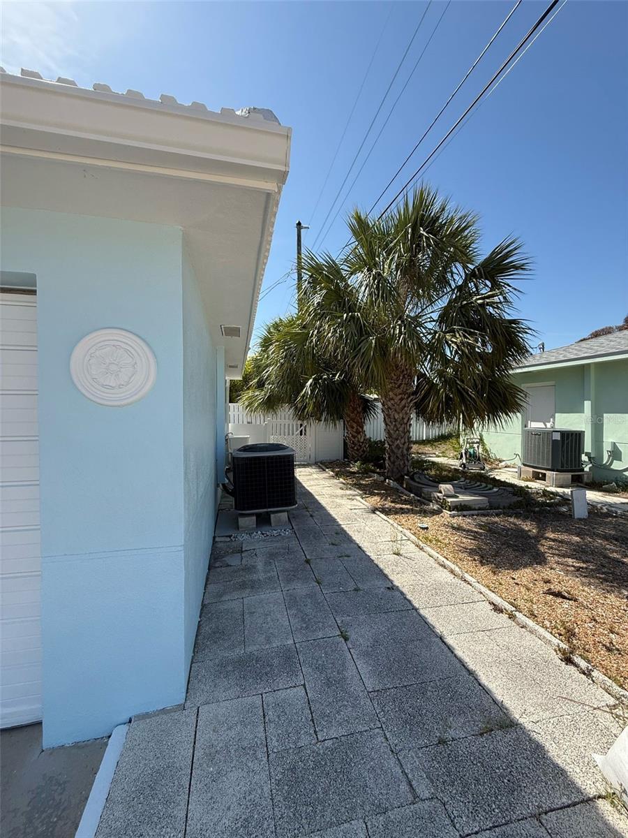 Image 21 of 24 For 195 45th Avenue