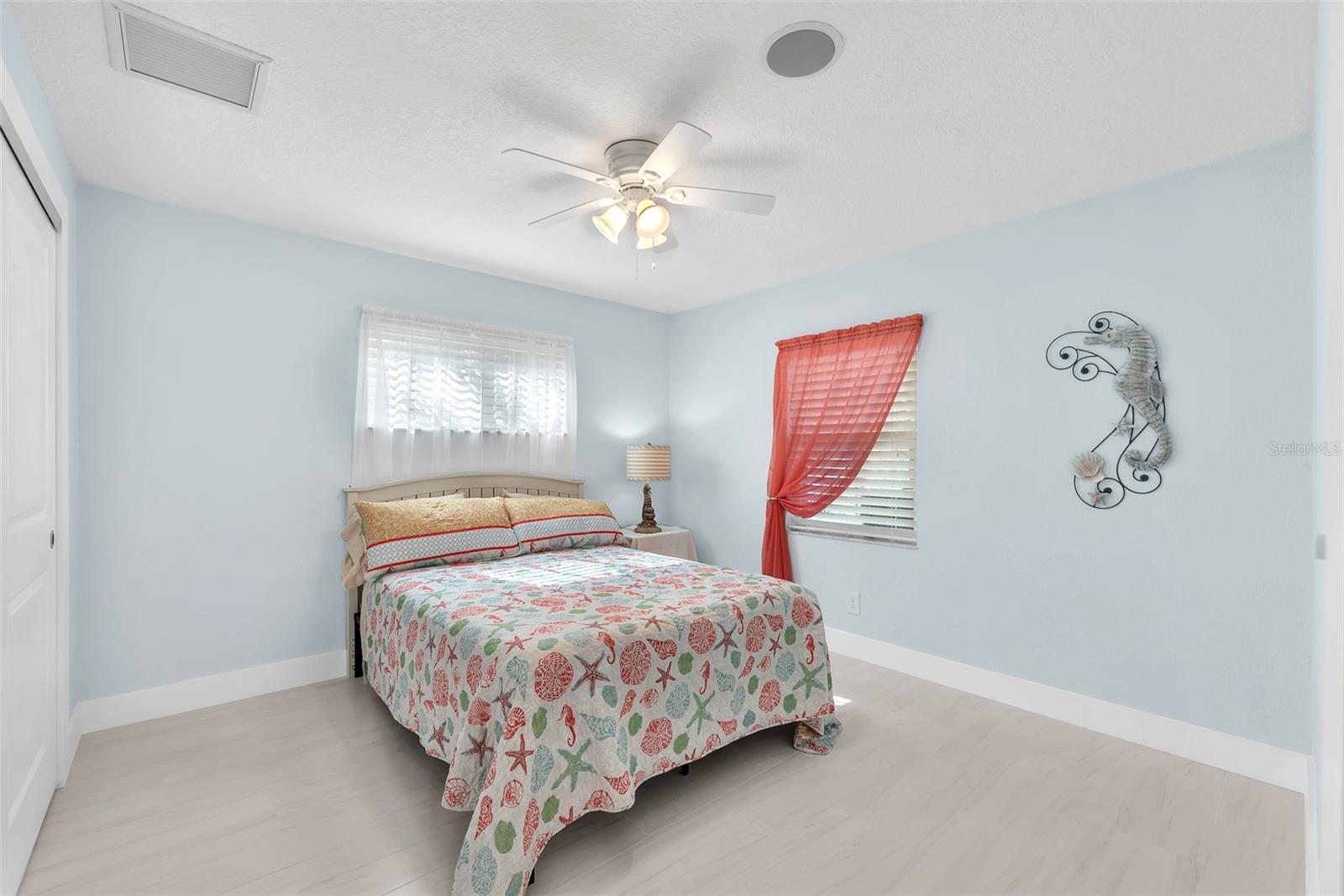 Image 12 of 42 For 1012 Spindle Palm Way