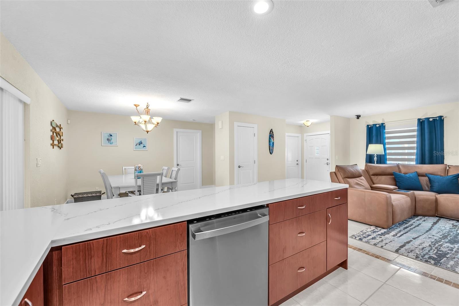 Image 16 of 42 For 1012 Spindle Palm Way