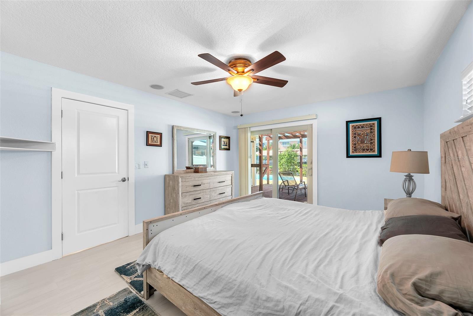 Image 19 of 42 For 1012 Spindle Palm Way