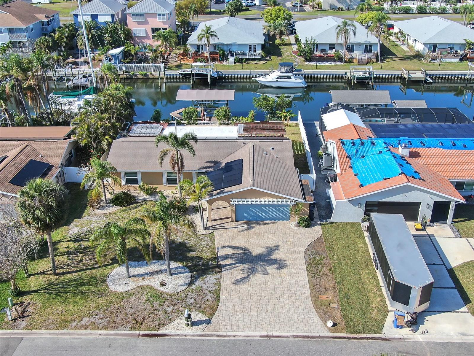 Image 34 of 42 For 1012 Spindle Palm Way