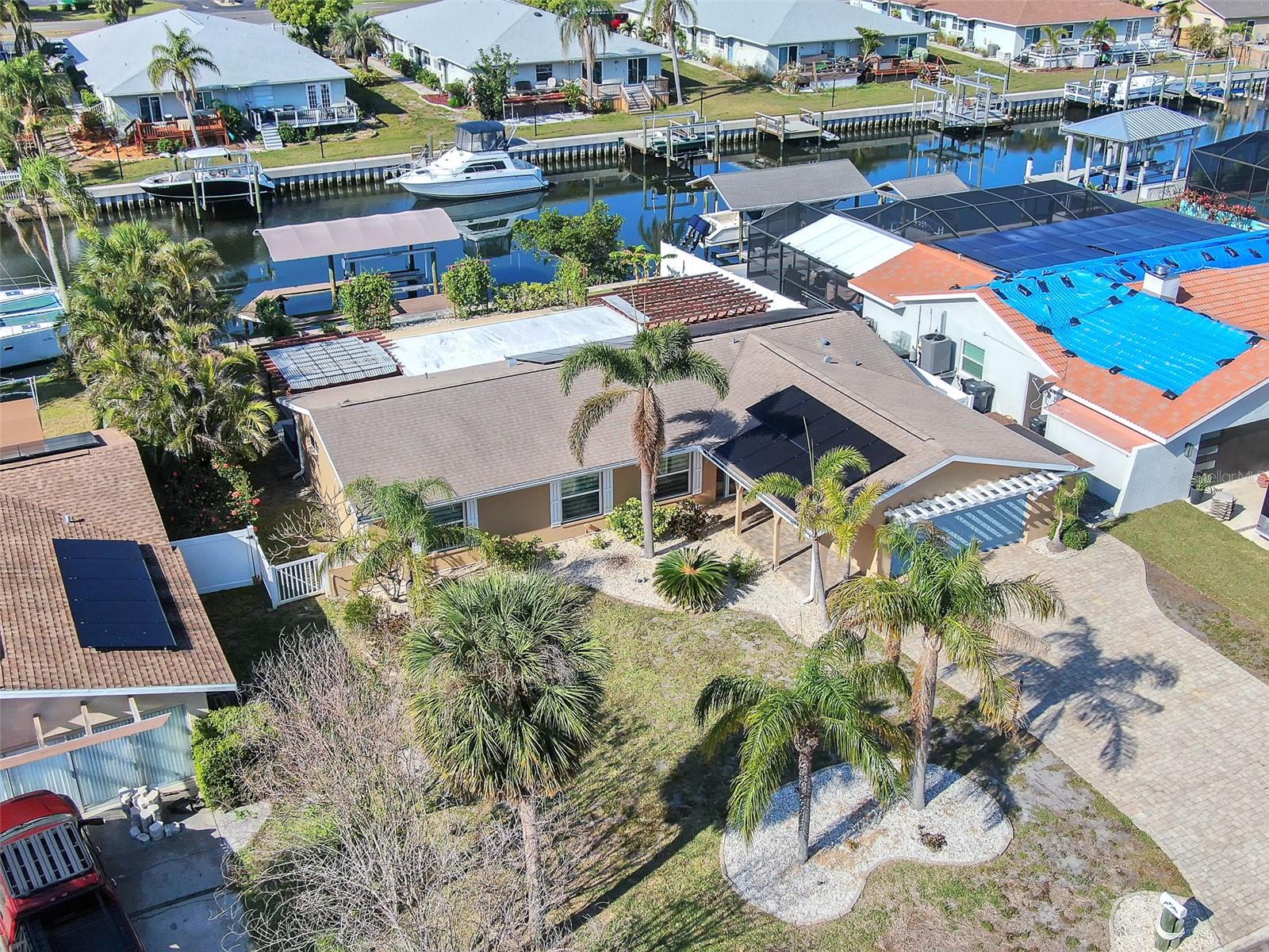Image 36 of 42 For 1012 Spindle Palm Way