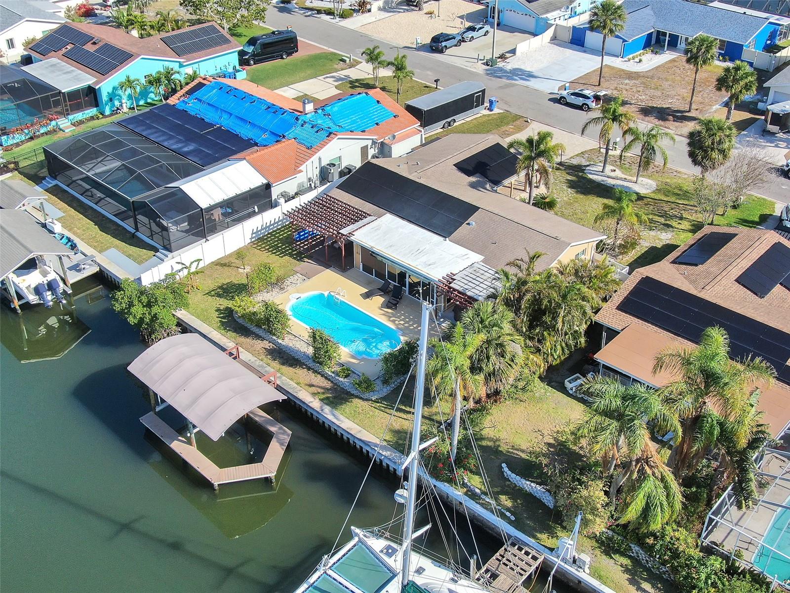 Image 37 of 42 For 1012 Spindle Palm Way