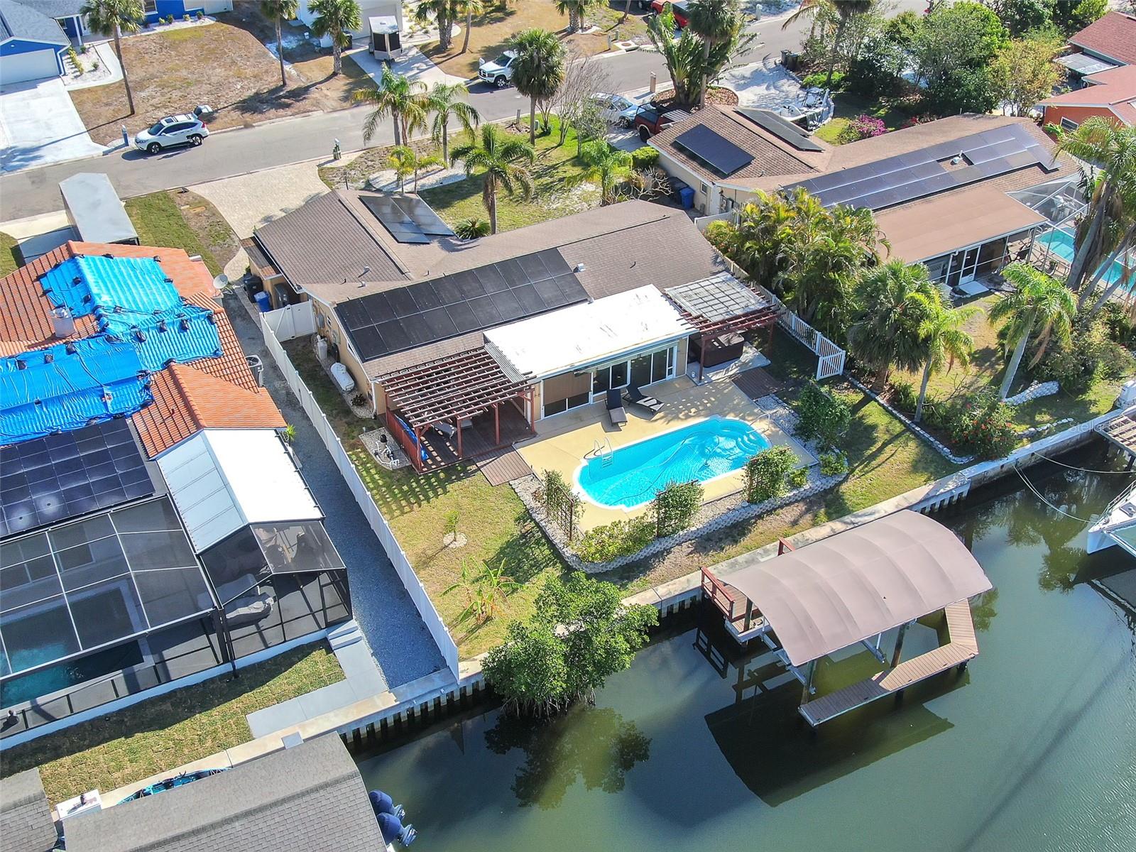 Image 38 of 42 For 1012 Spindle Palm Way