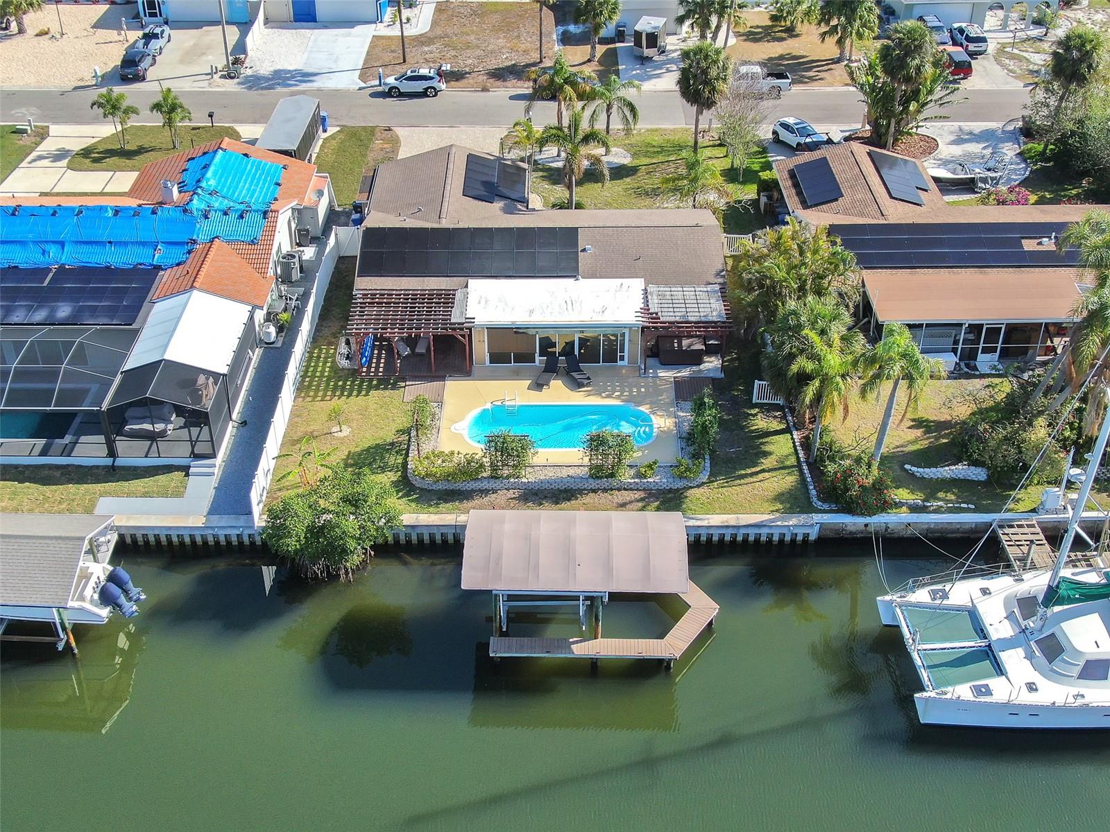 Image 40 of 42 For 1012 Spindle Palm Way