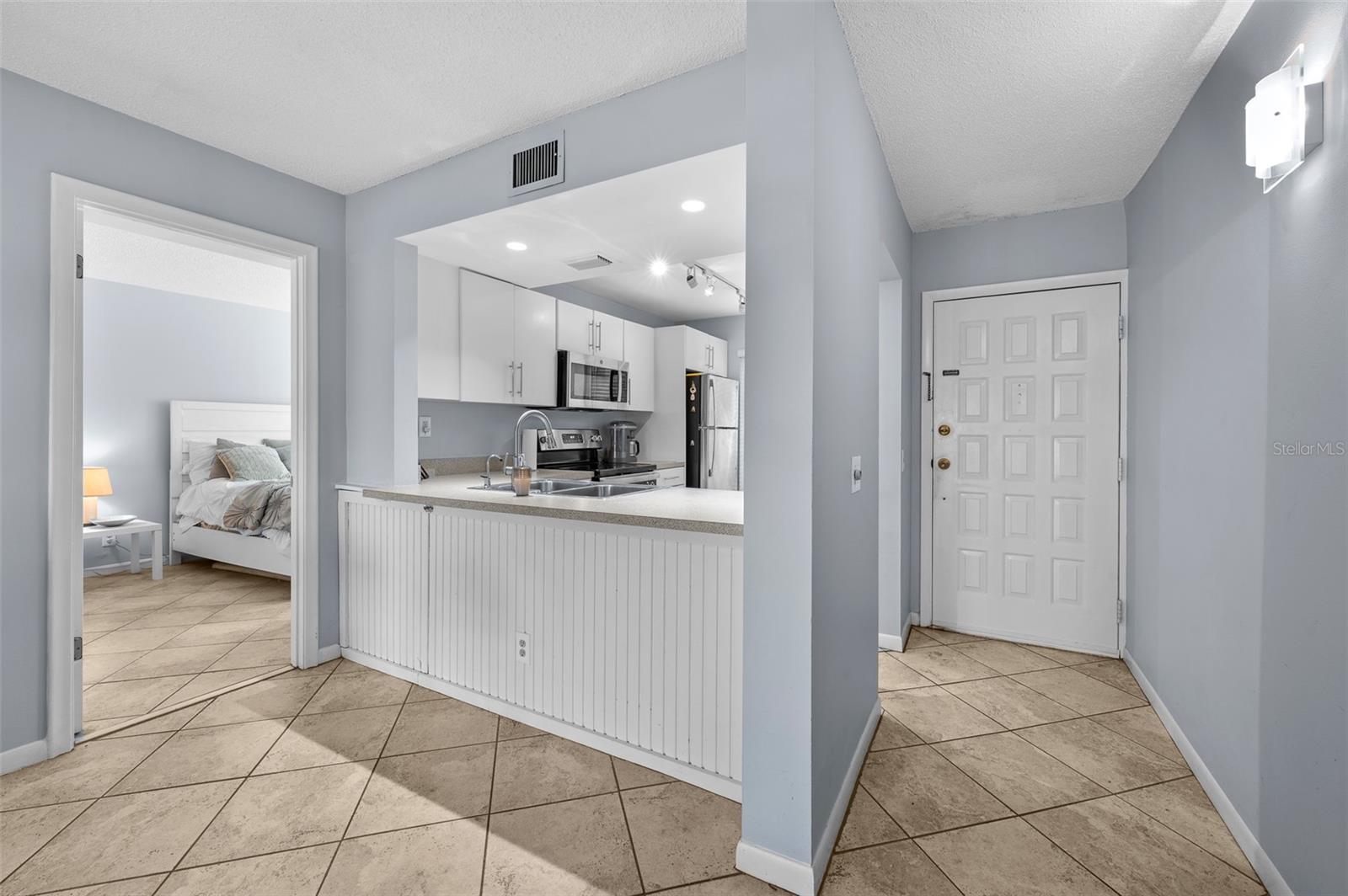 Image 10 of 41 For 6269 Palma Del Mar Boulevard S 112