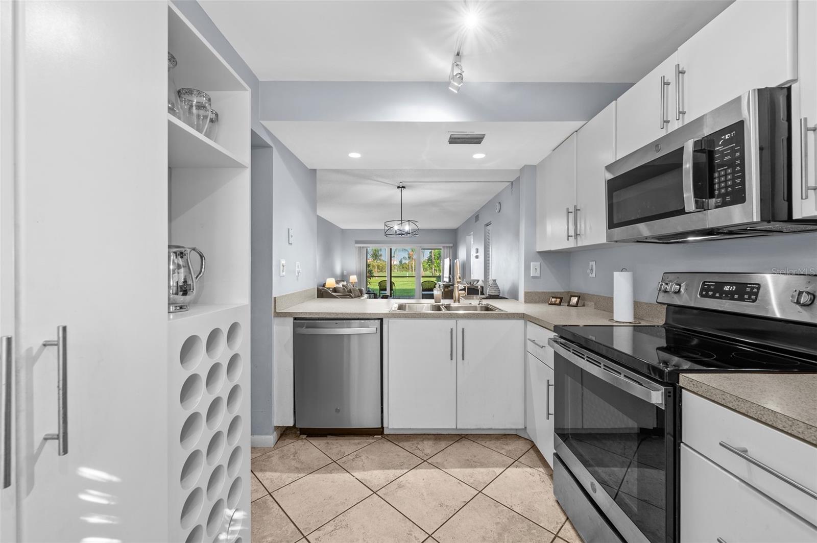 Image 14 of 41 For 6269 Palma Del Mar Boulevard S 112