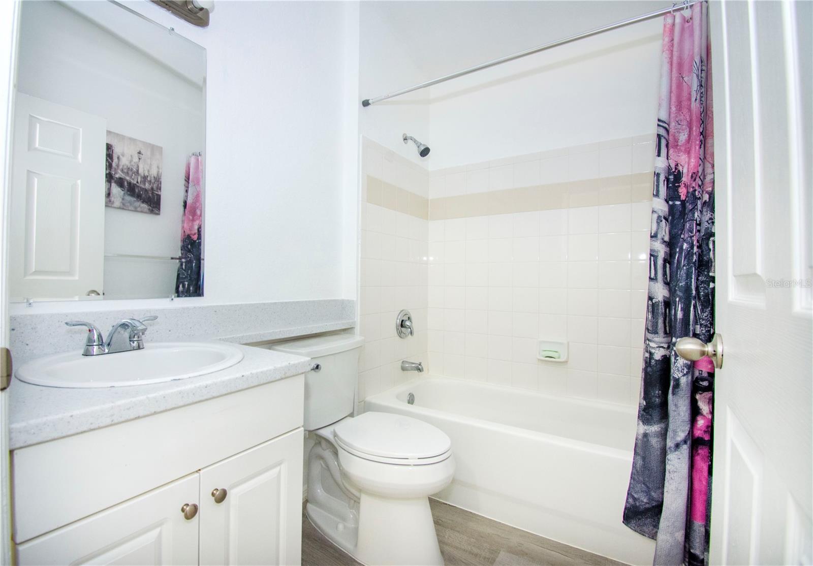 Image 24 of 37 For 5904 Willow Ridge Drive 202
