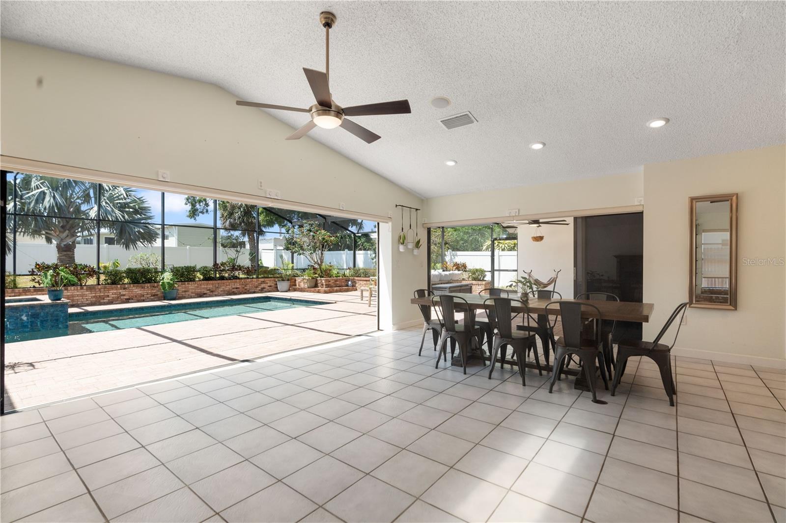 Image 43 of 57 For 1509 Coachlight Way
