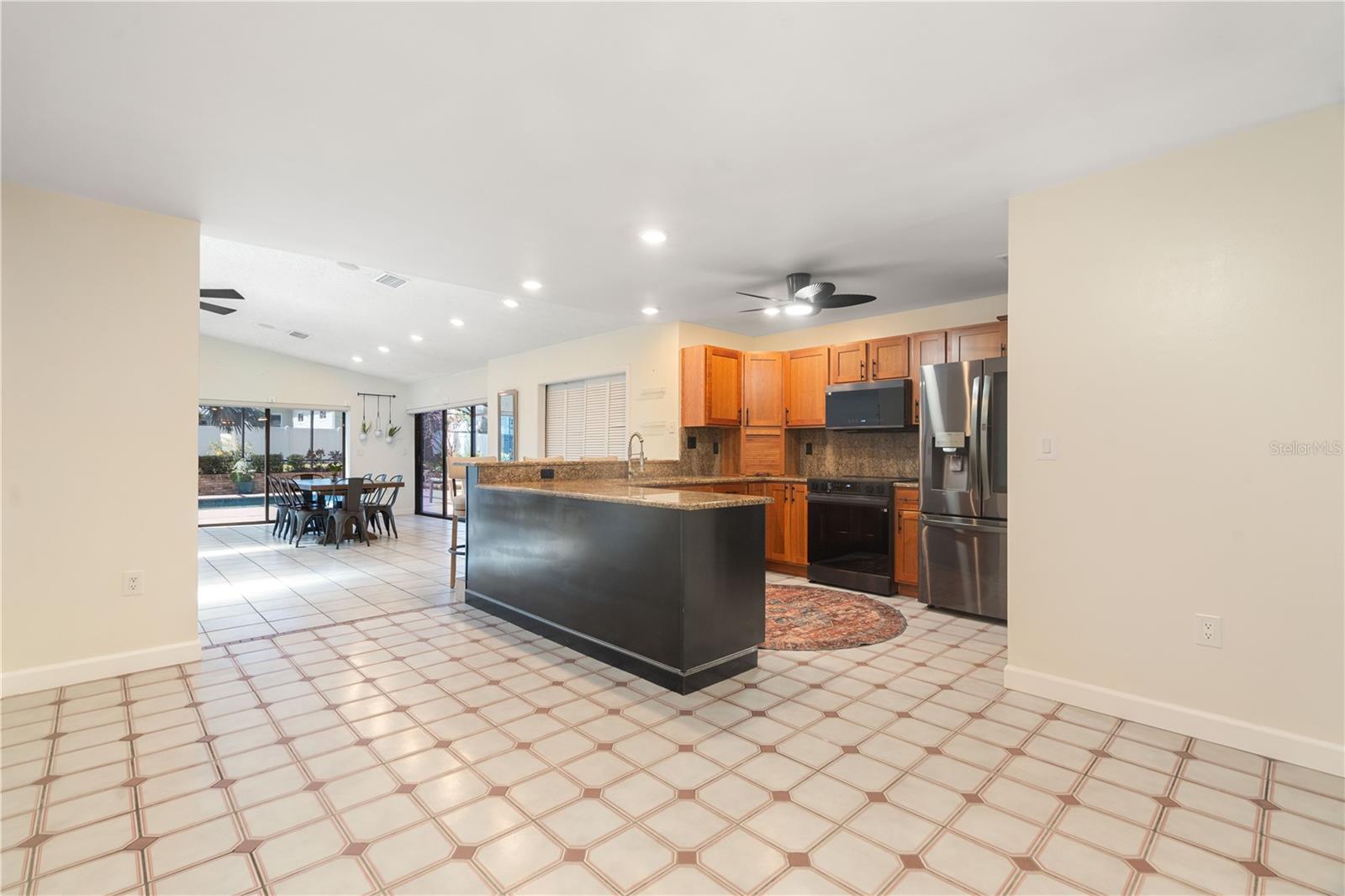 Image 9 of 57 For 1509 Coachlight Way