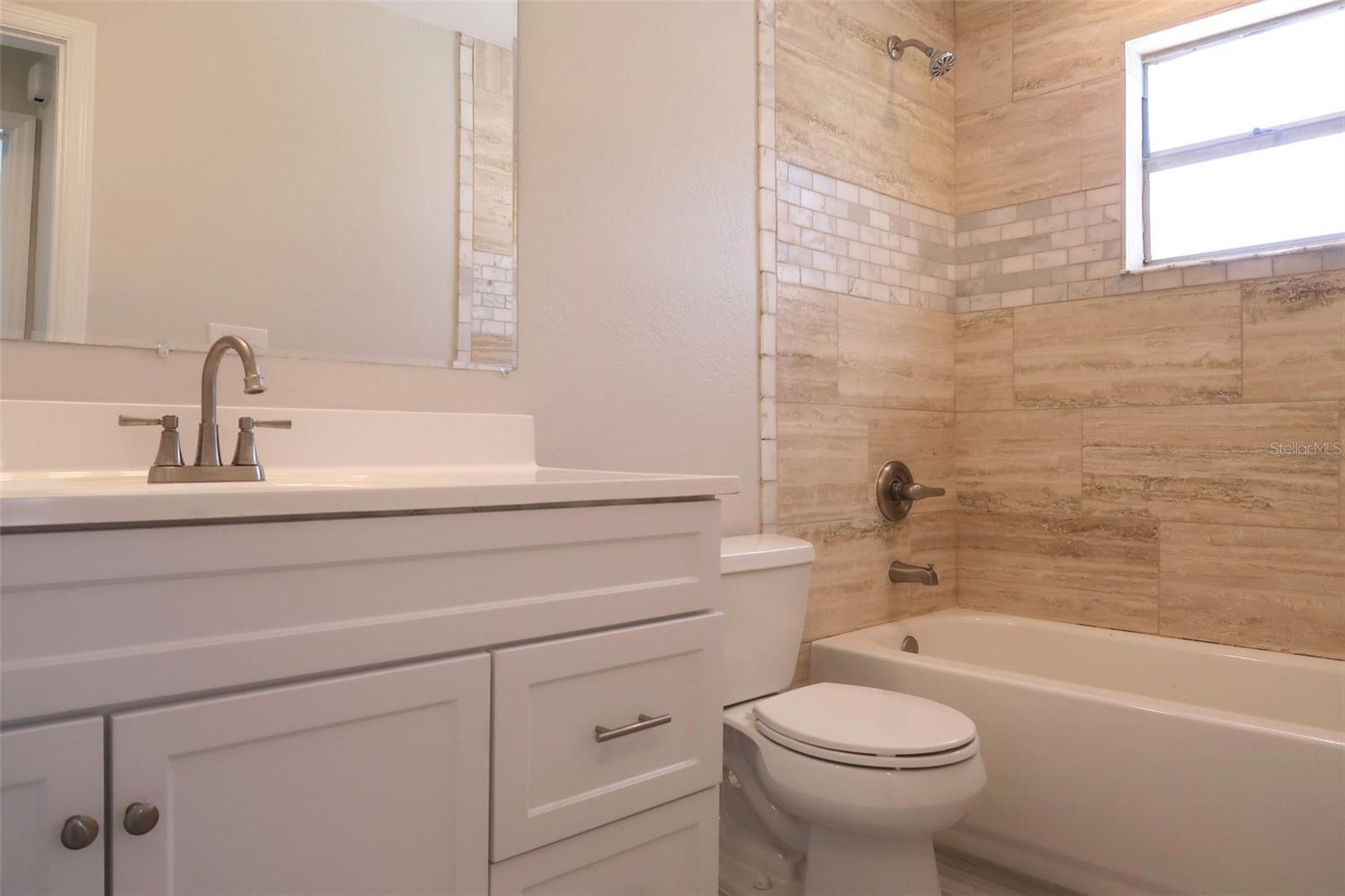 Image 11 of 18 For 5143 Jasmine Circle