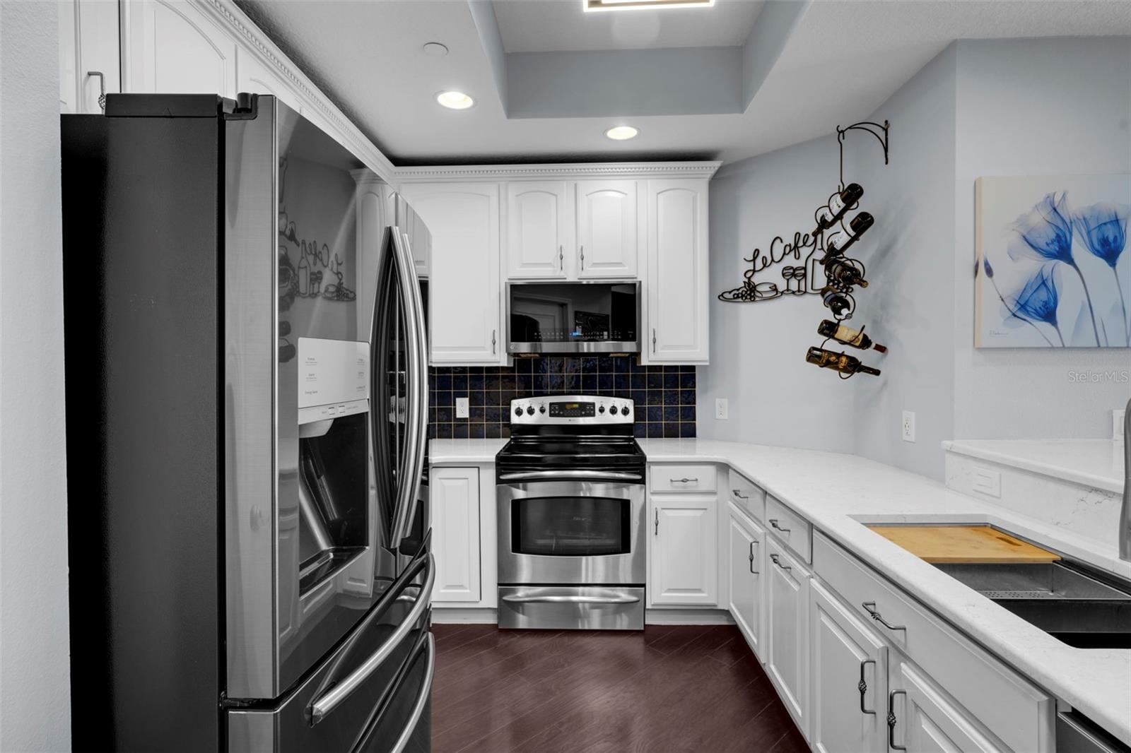 Image 11 of 39 For 1209 Cumberland Avenue 1702