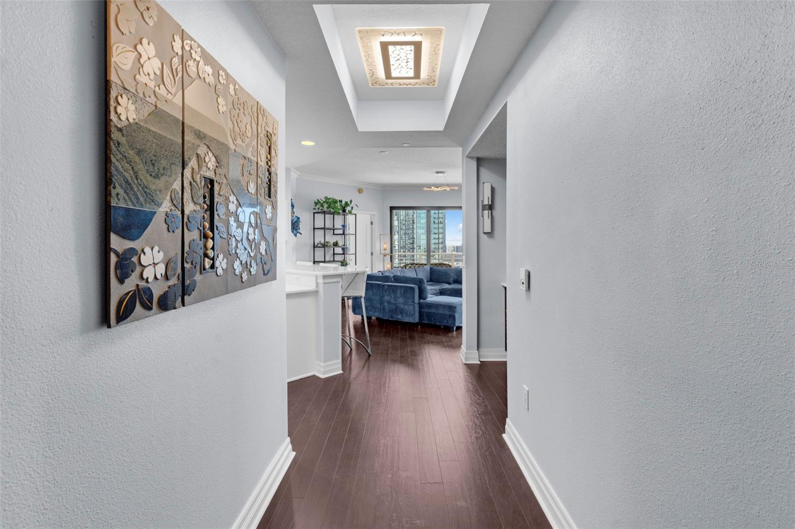 Image 2 of 39 For 1209 Cumberland Avenue 1702