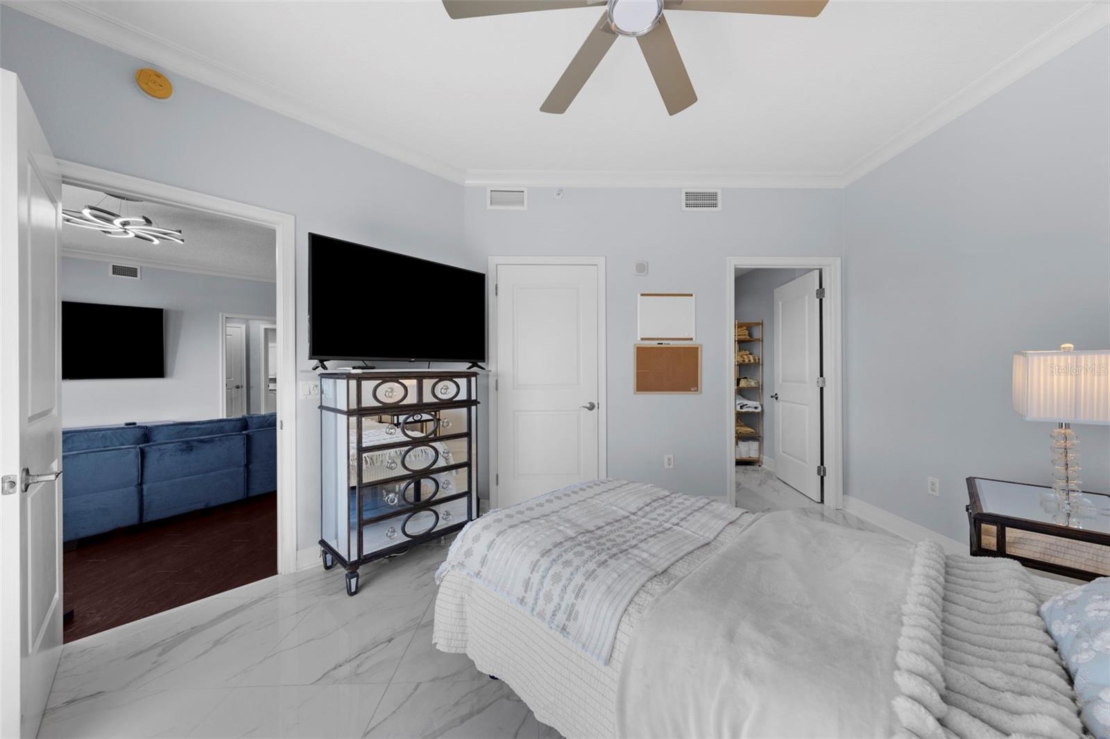 Image 27 of 39 For 1209 Cumberland Avenue 1702
