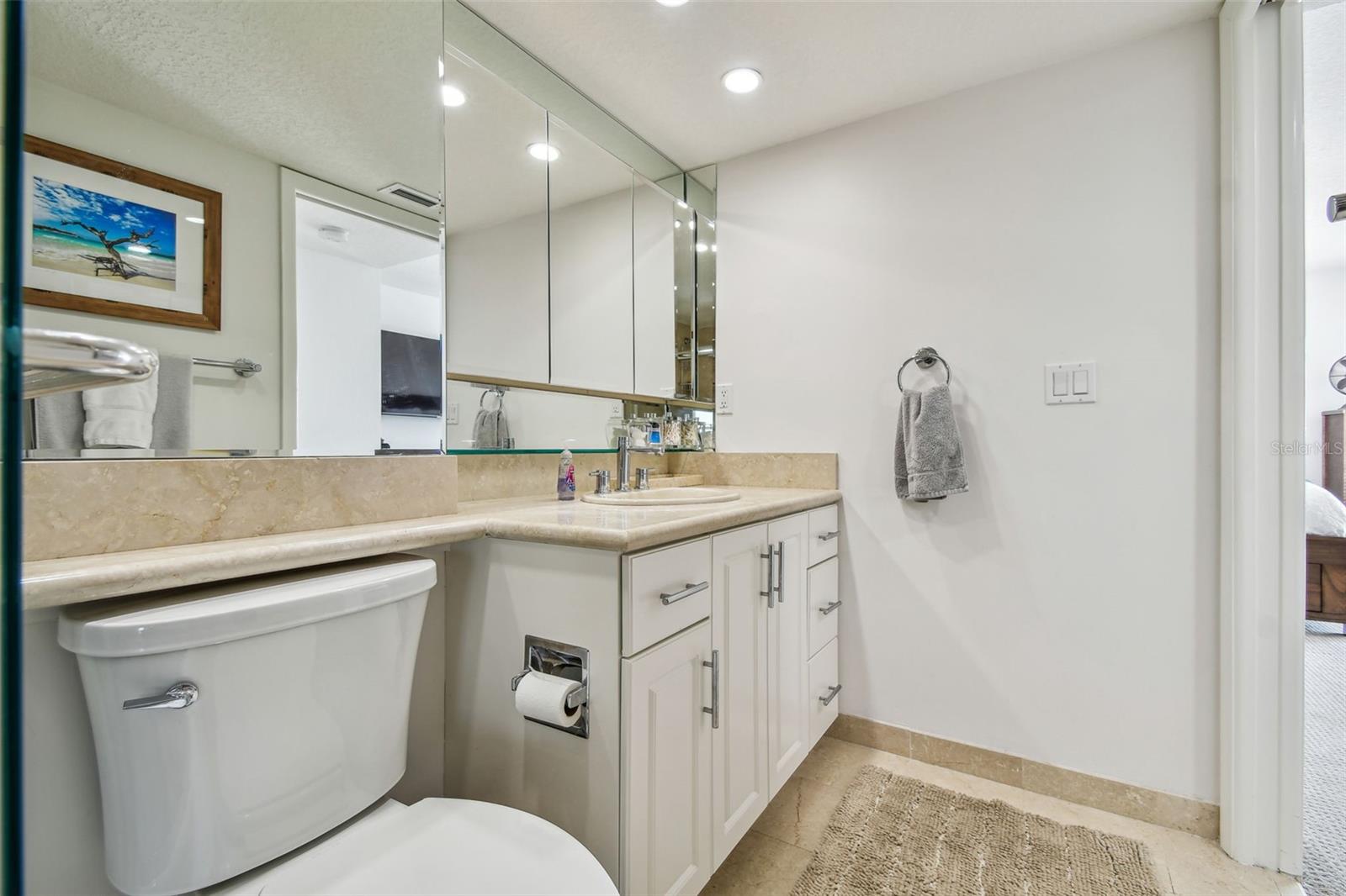 Image 13 of 52 For 1750 Benjamin Franklin Drive 11g