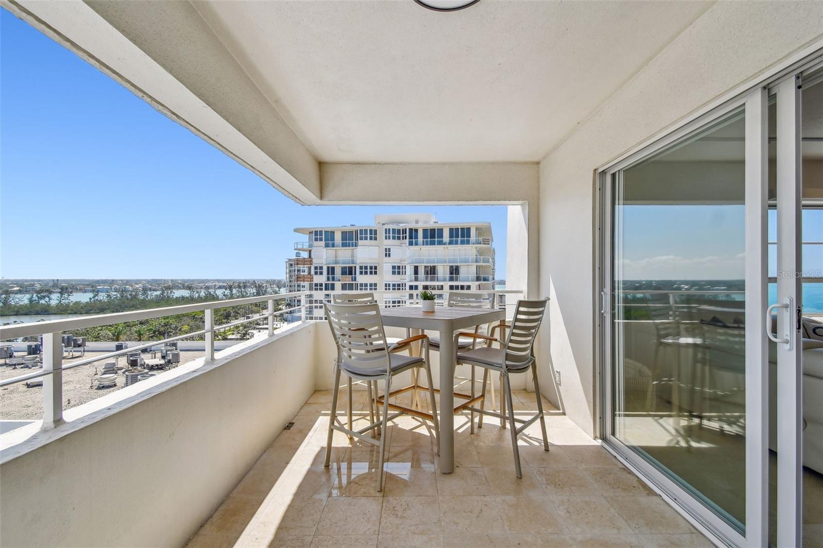 Image 43 of 52 For 1750 Benjamin Franklin Drive 11g