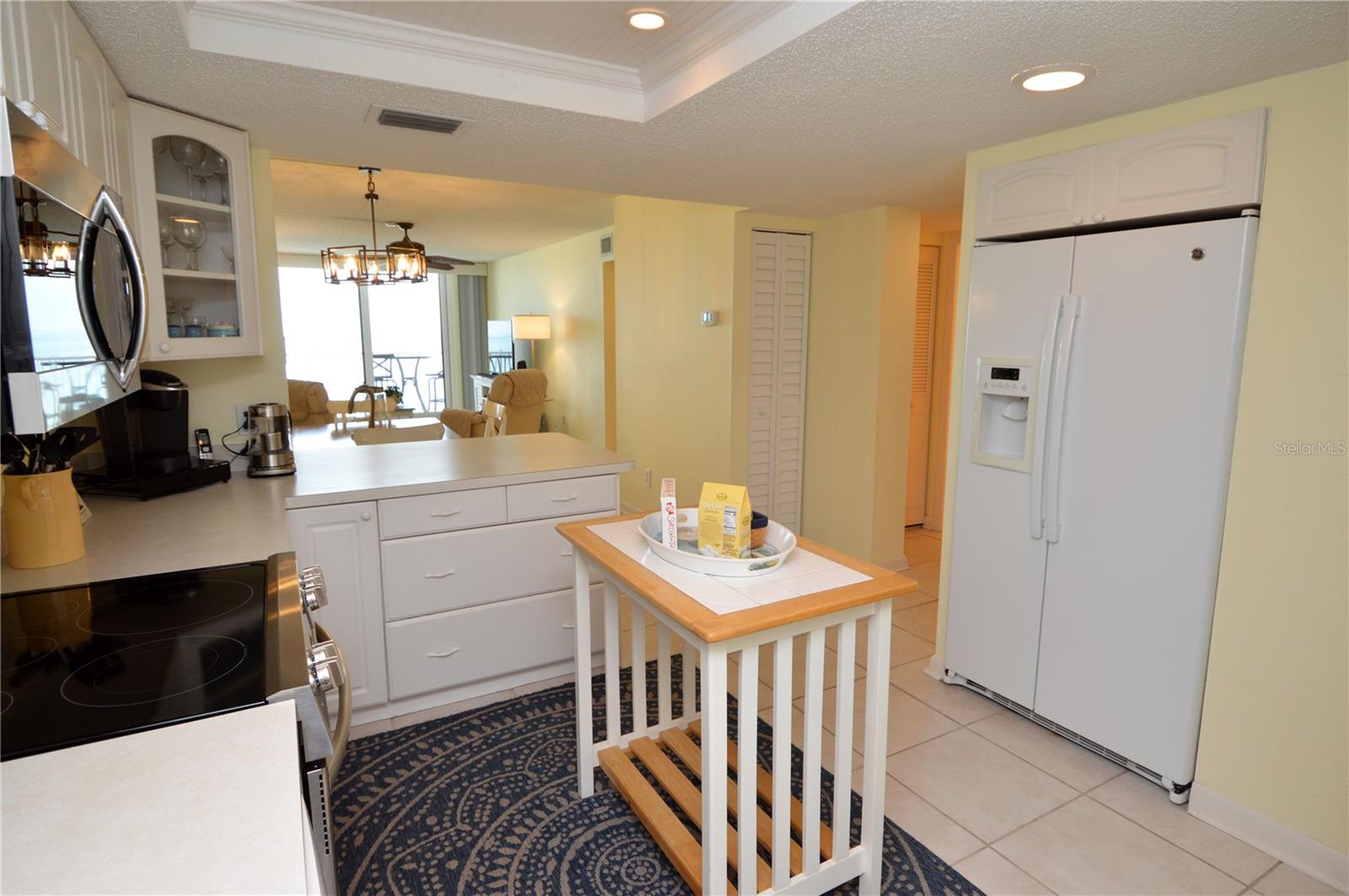 Image 12 of 77 For 18650 Gulf Boulevard 305
