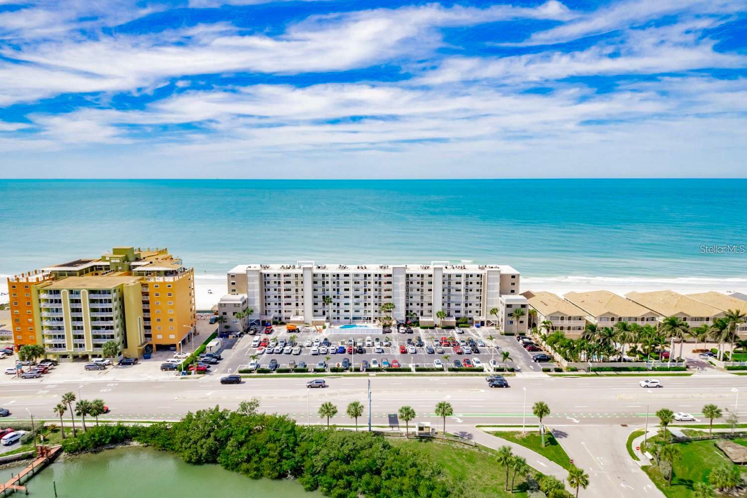 Image 2 of 77 For 18650 Gulf Boulevard 305