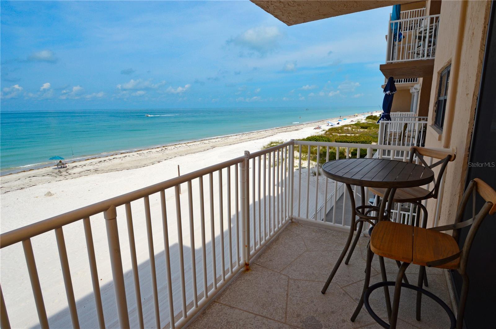 Image 25 of 77 For 18650 Gulf Boulevard 305