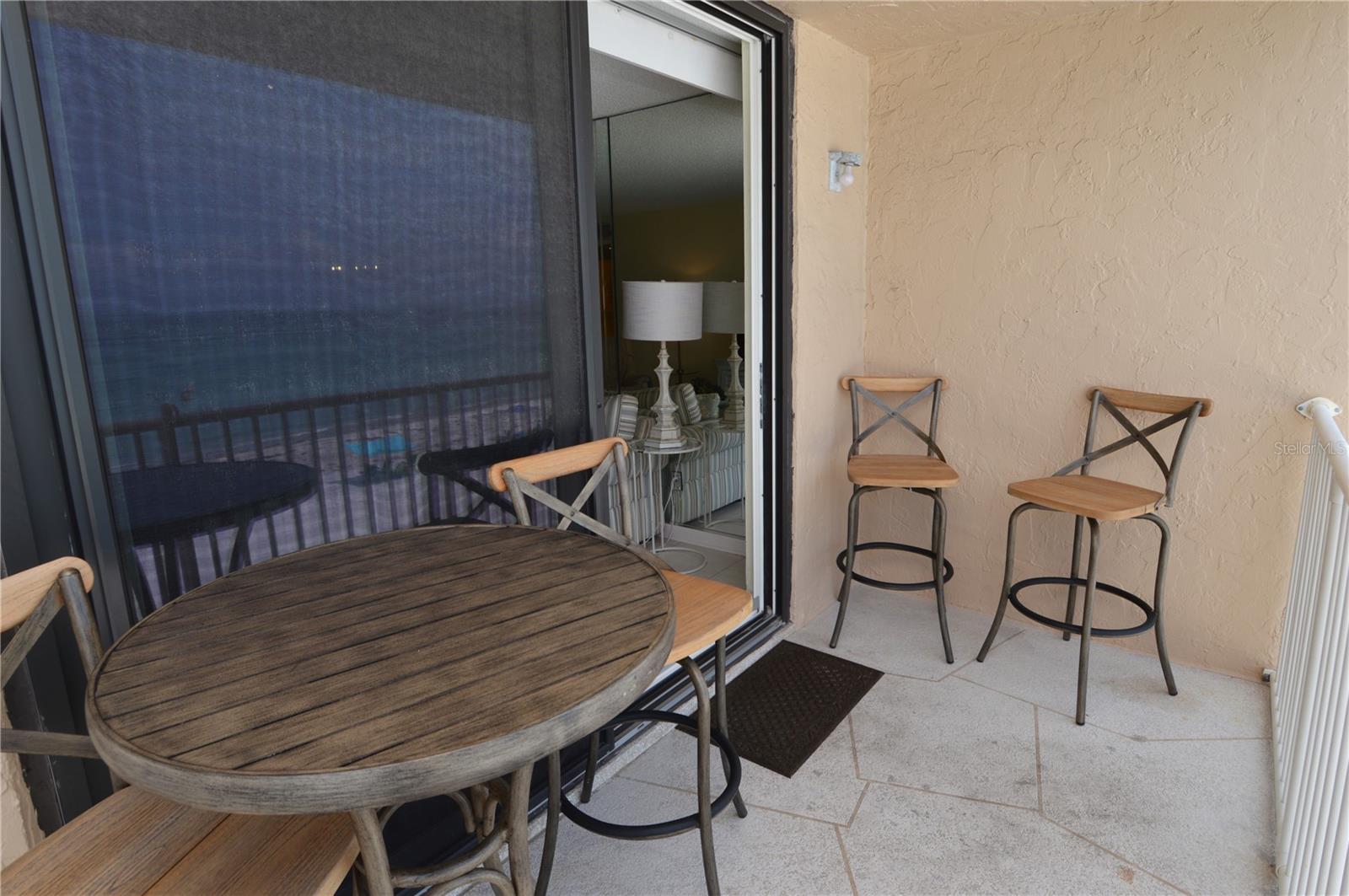 Image 28 of 77 For 18650 Gulf Boulevard 305