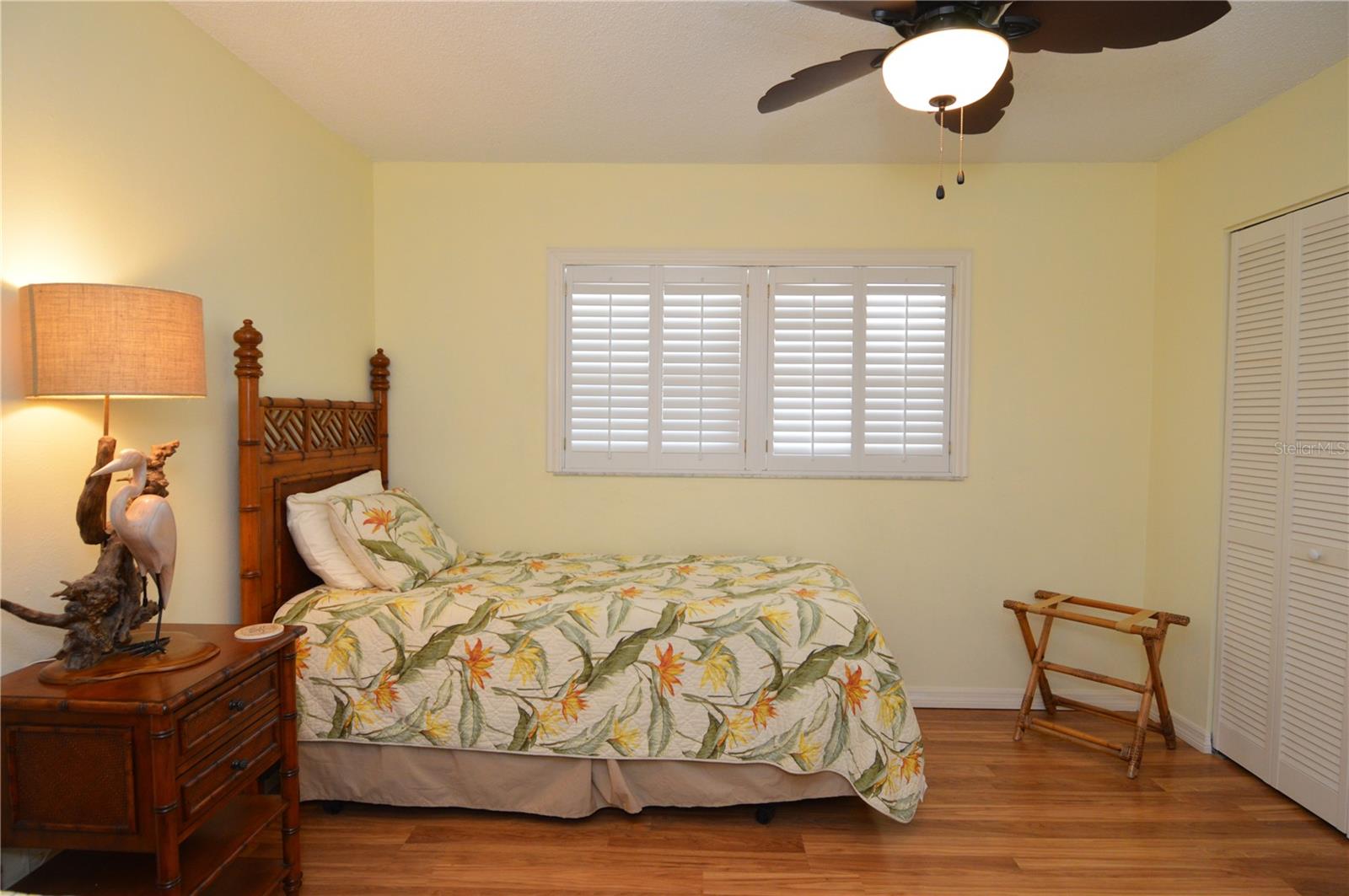 Image 52 of 77 For 18650 Gulf Boulevard 305