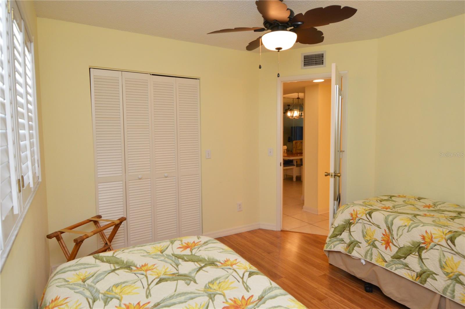 Image 55 of 77 For 18650 Gulf Boulevard 305