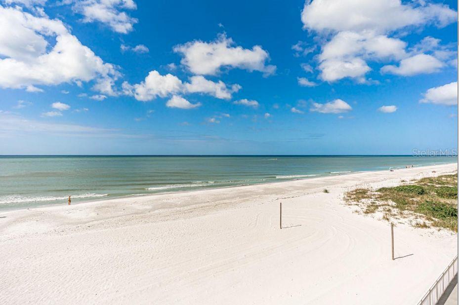 Image 68 of 77 For 18650 Gulf Boulevard 305
