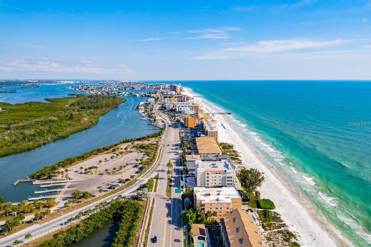 Image 72 of 77 For 18650 Gulf Boulevard 305