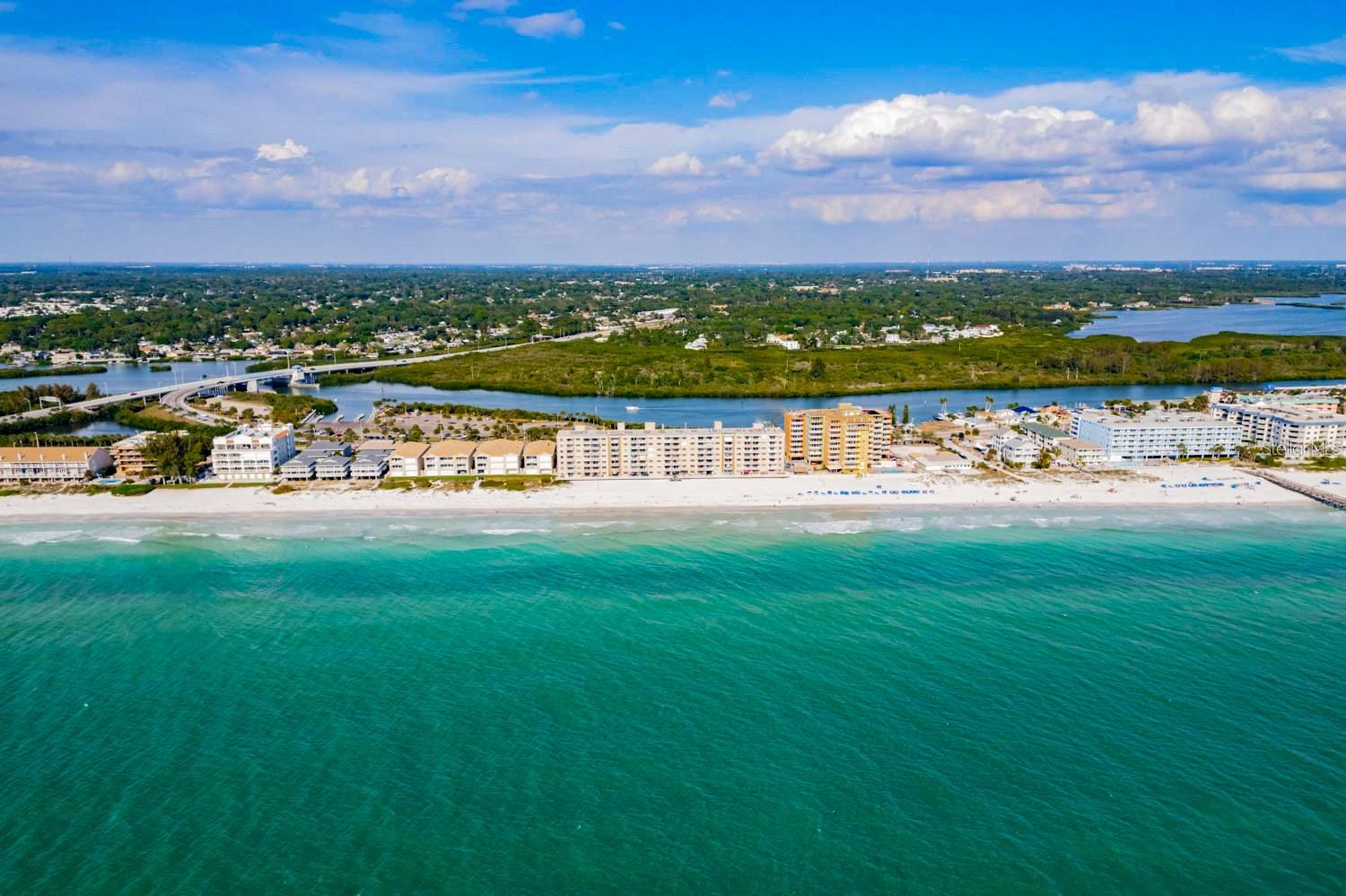 Image 73 of 77 For 18650 Gulf Boulevard 305